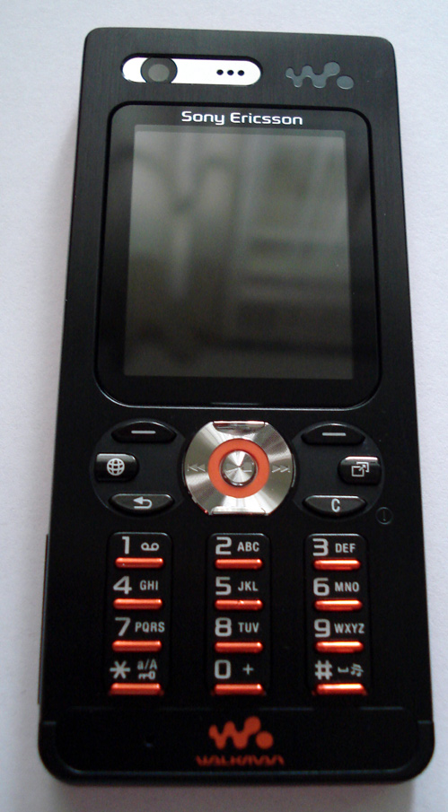 Sony Ericsson ultra-slim Walkman spied on web • The Register