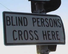 Apple snubs blind people