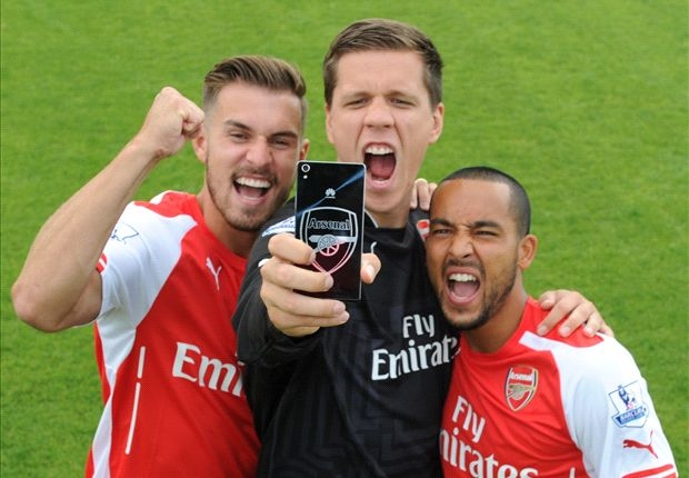 Selfie stick banned at Arsenal