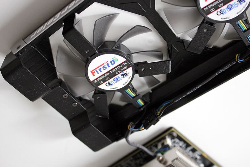 PowerColor PCS R9 390 cooler2