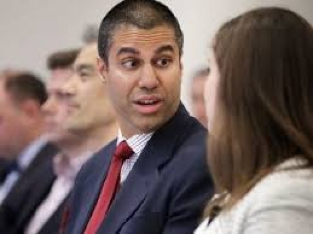 FCC says it legally cannot police the internet