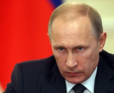 Apple loses Russian roulette game against Putin