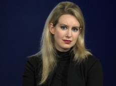 Theranos trashed its database to avoid detection