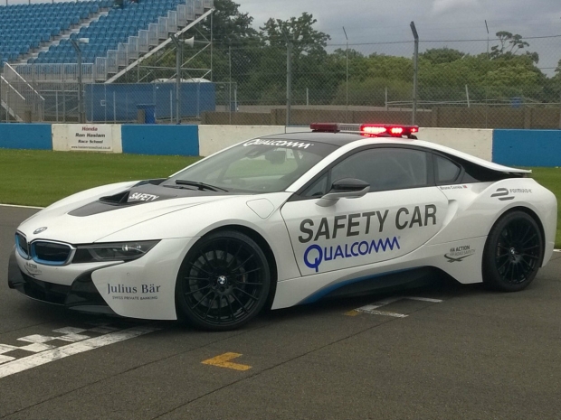 Qualcomm wirelessly charges BMW safety car