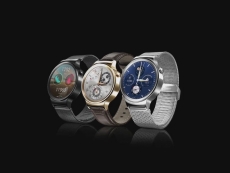 Huawei enters Android Wear market in style
