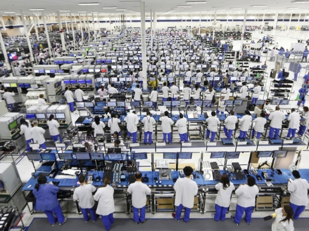 Foxconn losing more staff