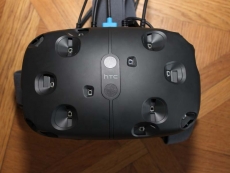 HTC Vive headset previewed