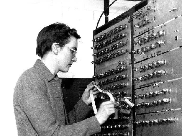 One of the world&#039;s first computer designers logs off