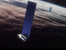 SpaceX&#039;s satellites still too bright