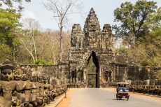 Cambodia discovers there is a hole in its Great Wall Internet plans