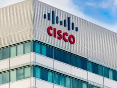 Cisco slashes earnings forecast