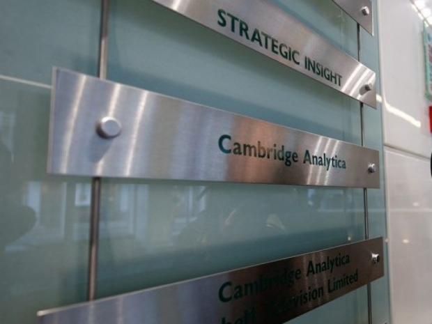 Cambridge Analytica shuts