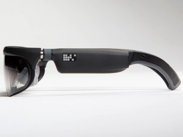 ODG unveils R8 and R9 smartglasses at CES