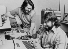 Apple has slipped behind in new designs says Woz