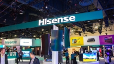 Hisense shows off 98-inch 8K ULED 3.0 MU9800U at CES 2016