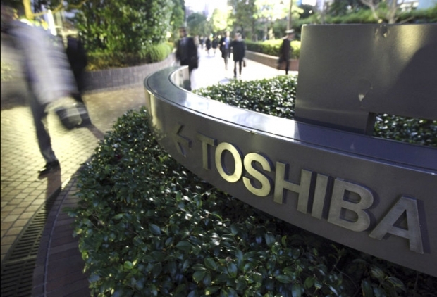 Toshiba names preferred bidder for memory business