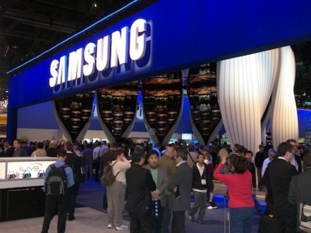 Samsung aims to sell 320 million smartphones this year