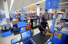 Walmart gets 3D virtual shopping