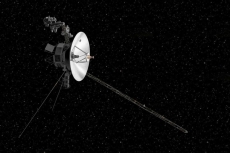 NASA manages to phone Voyager 2