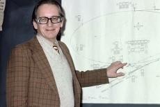 Touch-screen inventor stuffed up his geography