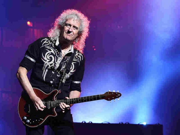 Apple under pressure as Brian May loses faith